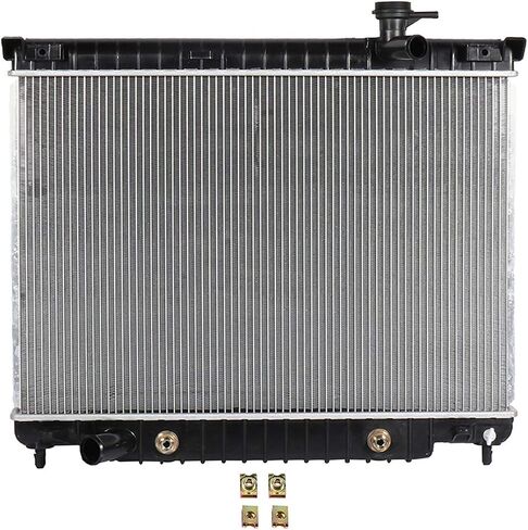 Radiator Compatible With 2005-2015 For Toyota for Tacoma 2.7L 2005-2015 For Toyota for Tacoma 4.0L in Saudi Arabia