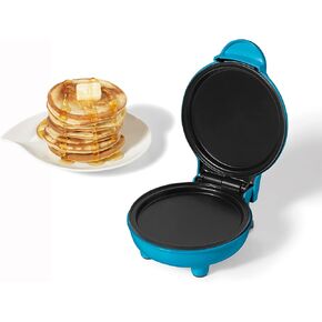 ستارفريت 024725-006-0000 4 بوصة. ماكينة صنع الوافل الكهربائية الصغيرة، جهاز مطبخ صغير باللون الأحمر، حجم عادي in Kuwait