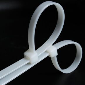 18 بوصة من أبيض العلاقات الكابل الثقيلة (50 حزمة) - روابط مضغوطة للأشعة فوق البنفسجية للاستخدام الداخلي والخارجي ، وقوة شد 250 رطل ، متينة ومقاومة للطقس in Kuwait