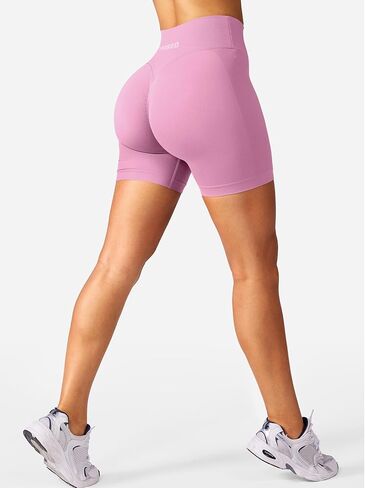 Women Scrunch Butt Lifting Workout Gym Shorts 5" Inseam V Cross Waist Squat Proof Shorts in Saudi Arabia