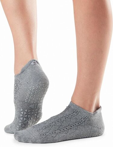 TAVI NOIR Women’s Savvy Non-Slip Socks - Grip Barre, Dance, Pilates, Yoga Socks, Small, Indigo Wave Stripe in Kuwait