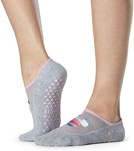 TAVI NOIR Women’s Savvy Non-Slip Socks - Grip Barre, Dance, Pilates, Yoga Socks, Small, Indigo Wave Stripe in Kuwait