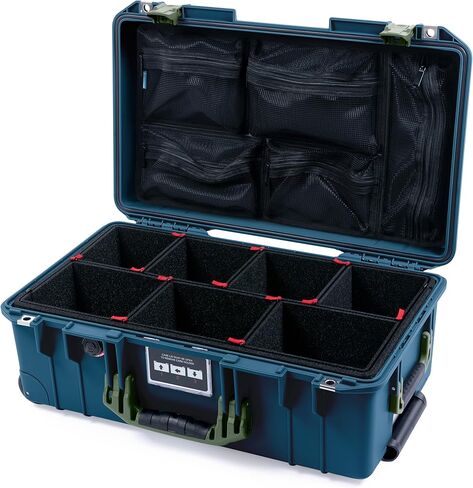 حقيبة حمل Pelican Air 1535 من ColorCase - أزرق داكن - حقيبة مقاومة للماء متوسطة الحجم مع نظام تقسيم TrekPak ومنظم غطاء شبكي - مقابض ومزالج سوداء in Kuwait