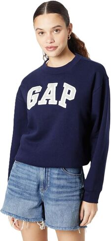 سويت شيرت هيريتيج للسيدات من GAP in Saudi Arabia
