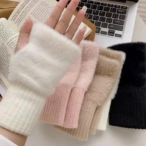 Men's Winter Thermal Gloves - Touchscreen Compatible with Adjustable Wrist Strap for Cycling, Skiing, Motorcycle & Outdoor Sports in Saudi Arabia