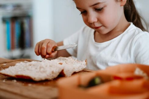 kiddi kutter Child Safe Knife | Stainless Steel Design | Rounded Edges That Won't Cut Skin | Kid Friendly Training Knives | Special Wooden Edition in Saudi Arabia