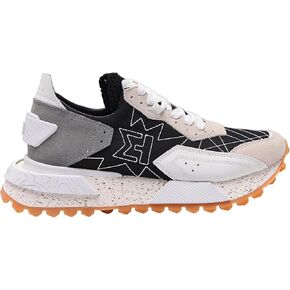 ELHANN.H The NSJ600 Sneaker with a Very Graphic Design.The MKX Finish of its Midsole Brings a Vintage Look to The Shoe. in Kuwait