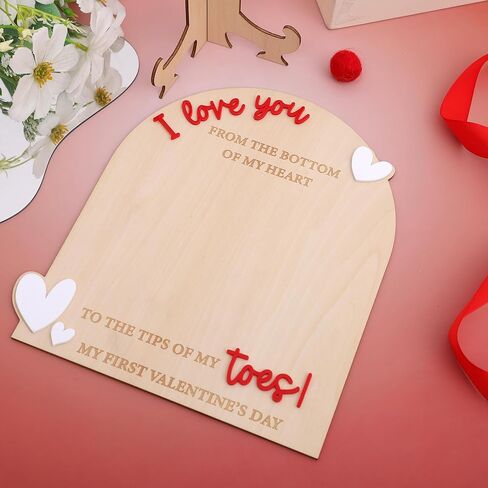 لوحة خشبية لبصمة قدم عيد الحب الأولى - زخرفة خشبية تكشف عن الجنس، حرفة خشبية لبصمة القدم، علامة بارزة من الخشب الصغير لعيد الحب، لافتات إعلان الولادة في المستشفى، دعامة للصور in Kuwait