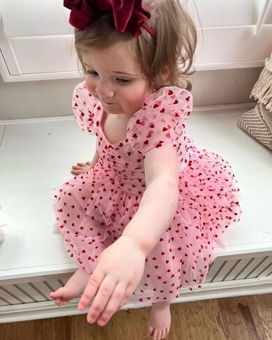 Sister Matching Clothes Baby Girls Valentines Day Romper Dress Heart Print Puff Sleeve Tulle Dress Birthday Outfits in Saudi Arabia