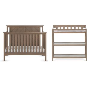 Child Craft Hampton Flat Top 4-in-1 Convertible Crib & Changing Table 2-Piece Set in Kuwait