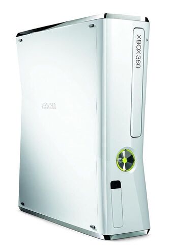 Xbox 360 Special Edition 4GB Kinect Sports Bundle (متجددة) in Kuwait