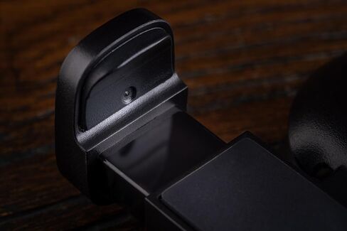 وحدة تحكم صغيرة بحجم الجيب 8Bitdo Micro Bluetooth Gamepad مع مشبك للهاتف المحمول للتبديل، Android، تدعم وضع لوحة المفاتيح (أزرق) in Kuwait