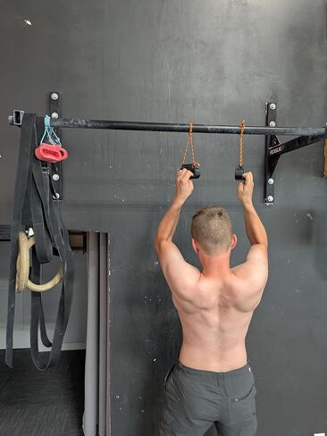 Betacrimp Hangboard-Strong, Light, Portable, Indoor, Outdoor for Grip Strength Training, Set of 2, in Saudi Arabia