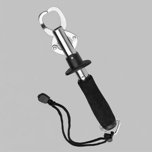 Fish Lip Gripper Scales Professional Fish Holder 304 Stainless Steel Grabber Large Fish Lip Grip Tool with 40 Pound Weight Scale Gift for Men (Black with Scales) in Saudi Arabia