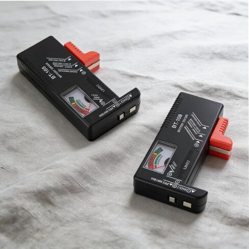 عبوتان من جهاز اختبار البطارية، جهاز فحص البطارية العالمي لبطاريات AA/AAA/C/D / 9V / 1.5V للبطارية المنزلية، جهاز اختبار مستوى عمر البطارية (لا يتطلب بطارية للتشغيل) in Saudi Arabia