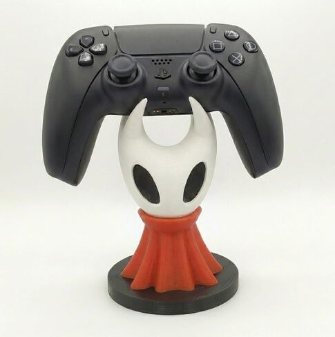 حامل وحدة التحكم Hornet - منظم مكتب مستوحى من Hollow Knight Silksong وحامل عرض وحامل وحدة تحكم عالمية وحامل عرض وإكسسوارات ديكور مكتب ألعاب الكمبيوتر لأجهزة Xbox Series X S وElite 2 وPS5 وPS4 وPS3 وSwitch Pro وجميع أجهزة التحكم تقريبًا - in Kuwait