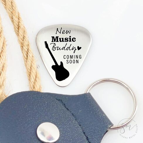 Pregnancy Announcement to Husband Pregnancy Boyfriend Gift New Music Buddy Coming Soon Guitar Pick Pregnancy Announcement Gift For Family ST-BUDDY-PICK in Saudi Arabia