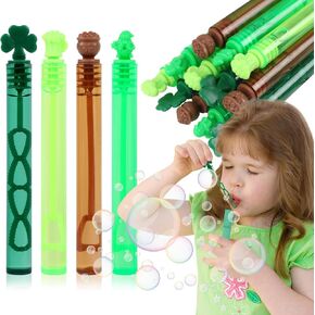 CCINEE 40pcs Christmas Bubble Wands Bulk, Mini Bubbles for Kids Party Favors Bulk Xmas Bubbles Pipe Toys Stocking Stuffers Classroom Prize Santa Snowman Bubble Sticks in Kuwait