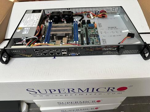 Supermicro SYS-5019D-4C-FN8TP XEON D-2133IT Quad Core Front I/O Server 1U Server ، 2x SFP+، 2x 10GBase-T ، 4x GBE LAN مخصصة (64 جيجابايت ذاكرة الوصول العشوائي ، 128GB M.2) in Saudi Arabia