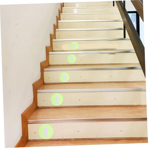 20pcs Reflective Trail Markers Arrow Direction Signs Reflective Markers for Hiking Wedding Outdoor in Saudi Arabia