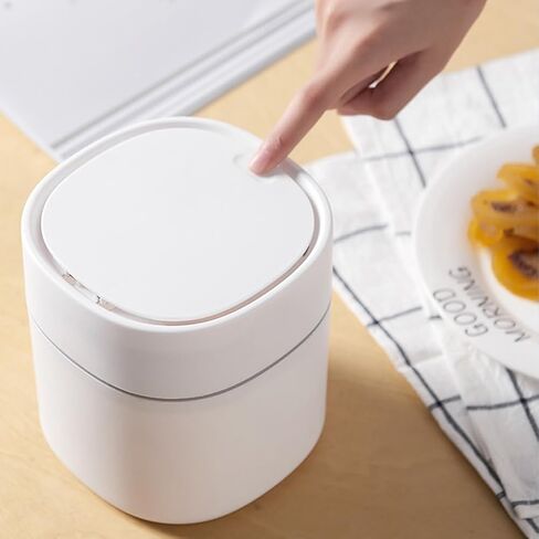سلة قمامة صغيرة من البلاستيك لسطح المكتب، صندوق قمامة على الطراز الشمالي، صندوق برميل أشتات، غطاء قابل للإزالة لمكتب المكتب والحمام (أبيض) in Kuwait