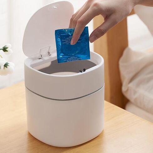 سلة قمامة صغيرة من البلاستيك لسطح المكتب، صندوق قمامة على الطراز الشمالي، صندوق برميل أشتات، غطاء قابل للإزالة لمكتب المكتب والحمام (أبيض) in Kuwait