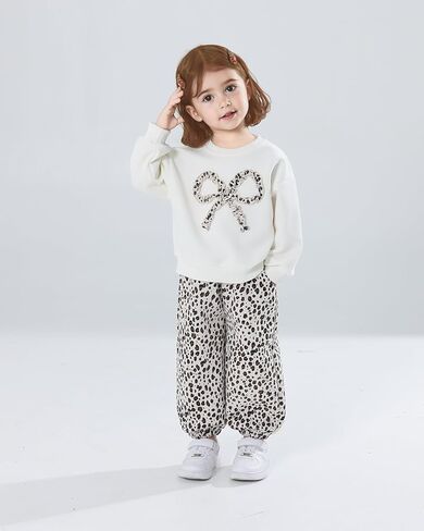 Toddler Girl Fall Clothes 1T 2T 3T 4T 5T Girl Winter Outfits Long Sleeve Sweatshirt and Baggy SweatPants with Pocket in Saudi Arabia