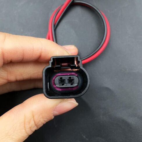 Huayicabpart 2 PIN موصل مستشعر درجة حرارة سائل التبريد متوافق مع Audi A4 Quattro 2002-2015 VW Golf Skoda 8K0973702 in Kuwait