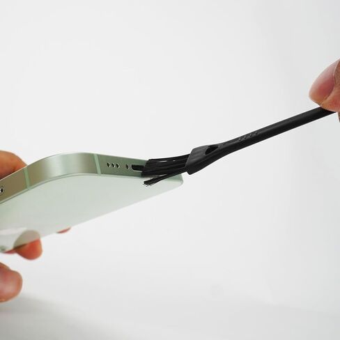 طقم تنظيف منفذ شحن الهاتف 56 قطعة، مجموعة أغطية سدادات مقاومة للغبار من السيليكون USB C من IEMIEBSHA، أداة تنظيف مكبر الصوت الإلكترونية لتنظيف مقبس سماعة الرأس لجميع الأجهزة من النوع C in Kuwait