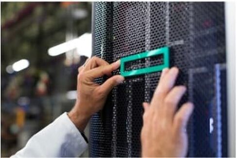 قفص محرك تخزين Hewlett Packard Enterprise - 2.5 بوصة - SATA 6Gb/s/SAS 12Gb/s/PCIe - لـ ProLiant DL560 Gen10، DL560 Gen10 Base، DL560 Gen10 Entry، DL560 Gen10 Performance in Kuwait