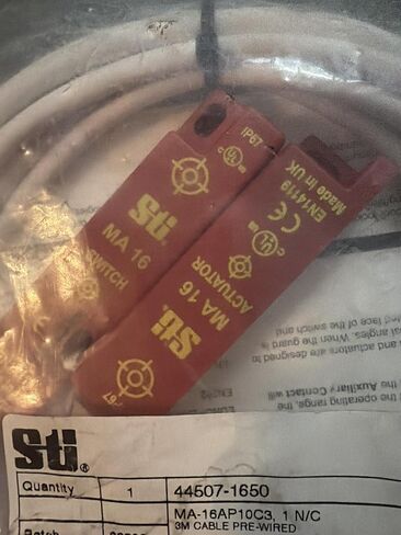 كابل STI MA-16AP10C3 سلكي مسبقًا، موديل 44507-1650، كابل 9 أمتار، مقاوم للحريق in Kuwait
