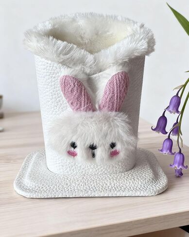1pc Plush Lined Glasses Case - Cute Animal Design, Faux Leather, Ideal for Desk or Bedside Table in Saudi Arabia