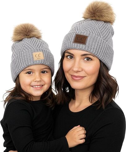 Funky Junque Mommy & Me Pom Beanies - قبعة صغيرة نسائية منسوجة مريحة وقبعة شتوية للفتيات الصغيرات للأعمار من 1 إلى 4 سنوات، مجموعة رائعة in Kuwait