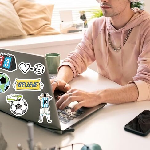 100 PCS Soccer Stickers ، ملصق مقاوم للماء فينيل لزجاجات المياه المحمولة ، هدايا كرة القدم للفتيات ، وصالح حفلات كرة القدم ومخزن عيد الميلاد للأطفال in Saudi Arabia