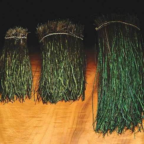 Hareline Strung Peacock Herl 5-7 Small in Saudi Arabia