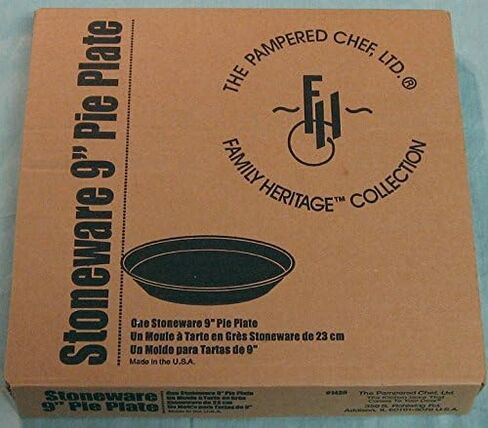 طبق فطيرة The Pampered Chef Stoneware مقاس 9 بوصة رقم الصنف 1425 in Kuwait