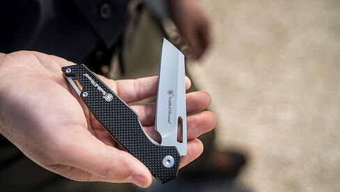 Smith & Wesson Sideburn 7.25in High Carbon S.S. Ultra Glide Folding Knife with 3in Wharncliffe Blade and G10 Handle for Outdoor, Tactical, Survival and EDC, Black in Kuwait