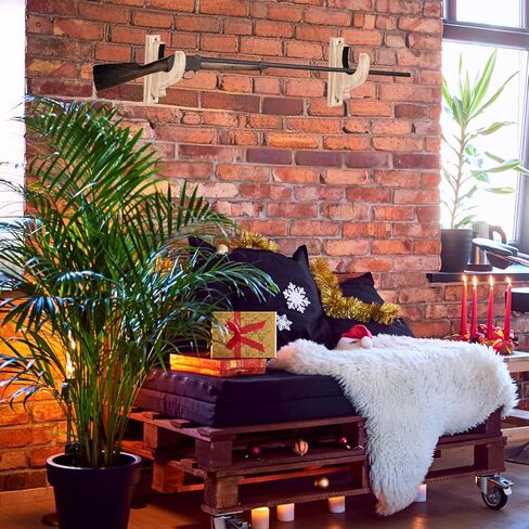 حامل مسدس على الحائط مكون من قطعتين من Little World - حامل مسدس عمودي على الحائط، شماعة خطافات مسدس للعرض العالمي للبنادق والبنادق والأقواس والسيف in Kuwait