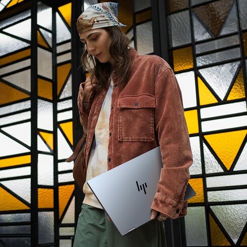 كمبيوتر HP OmniBook 7 Flip مقاس 16 بوصة 2 في 1 من الجيل التالي AI، شاشة لمس 3K OLED 120 هرتز، Intel Core Ultra 7 258V، ذاكرة الوصول العشوائي 32 جيجابايت، 1 تيرابايت SSD، Intel Arc 140V GPU، Windows 11 Home، فضي جليدي (متجدد) in Kuwait