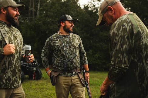 Mossy Oak Men's Hunting Shirt Camo Clothes Long Sleeve, Large, Full Foliage in Saudi Arabia