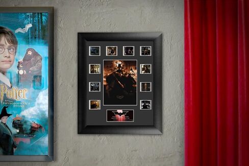 FilmCells - سلسلة Batman Begins 1 - عرض مونتاج صغير مقاس 11 × 13 بوصة - عشرة (10) مشابك أفلام مقاس 35 مم - إصدار محدود مرخص رسميًا للتحصيل in Kuwait