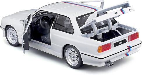 Burago May Cheong Group BBURAGO 1:24 BMW M3 1988 سيارة أطفال 21100 وات بيضاء in Saudi Arabia
