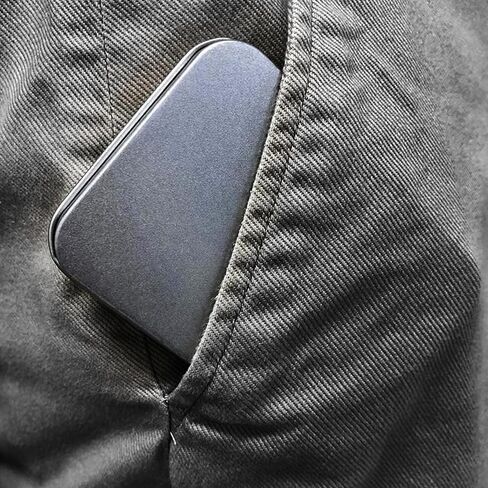 مجموعة ألعاب النرد في المنتصف من اليسار واليمين مع 3 نردات + 36 رقاقة بوكر أرجوانية وصندوق تخزين فضي in Kuwait