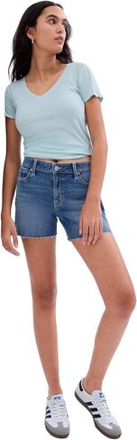 GAP Women's 5" Short in Saudi Arabia