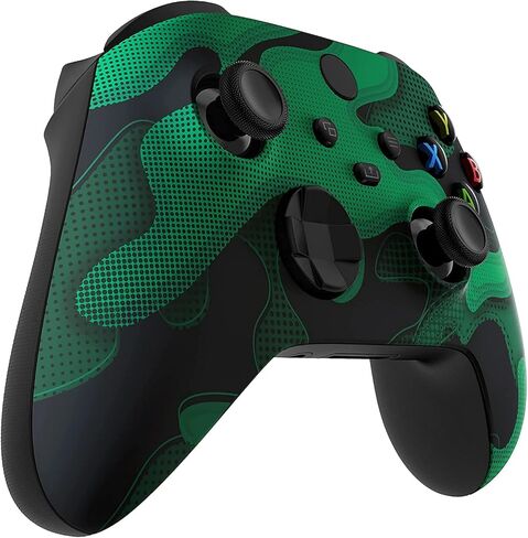 حزمة وحدة تحكم Custom Controllerzz Green Camo - تتضمن وحدة تحكم لاسلكية مخصصة باللون الأخضر لأجهزة Xbox Series X/S وXbox One والكمبيوتر الشخصي وكابل USB-C مجدول وحقيبة حماية عالمية in Kuwait