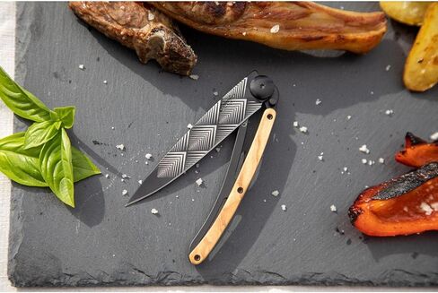 deejo - سكين جيب قابل للطي 37 جرام مع مشبك حزام - تصميم آرت ديكو، شفرة من الفولاذ المقاوم للصدأ مقاس 3.7 بوصة، مقبض من خشب العرعر - خفيف الوزن للحمل اليومي للمنزل والعمل والاستخدام الخارجي in Kuwait