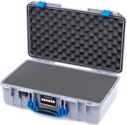 Silver & Blue Pelican 1525 air case. Comes with pluck foam interior. in Saudi Arabia