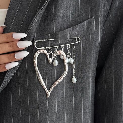 Gold Chunky Large Heart Brooch for Women,Big Geometric Heart Suit Lapel Pin,Vintage Trendy Valentine's Day Accessories in Kuwait