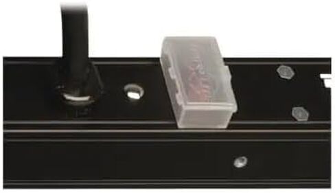 Eaton Tripp Lite Metered PDUMV20 PDU 20A 120V، 28 منافذ 5-15/20R، قابس L5-20P ومحول 5-20P، سلك 15 قدم، شريط طاقة عمودي 0U، ضمان ACE لمدة 3 سنوات in Saudi Arabia