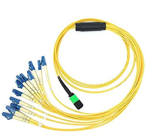 كابلات فائقة المواصفات أحادية الوضع MPO أنثى APC إلى 12 × LC-UPC Simplex Breakout Cable، 1 متر in Saudi Arabia
